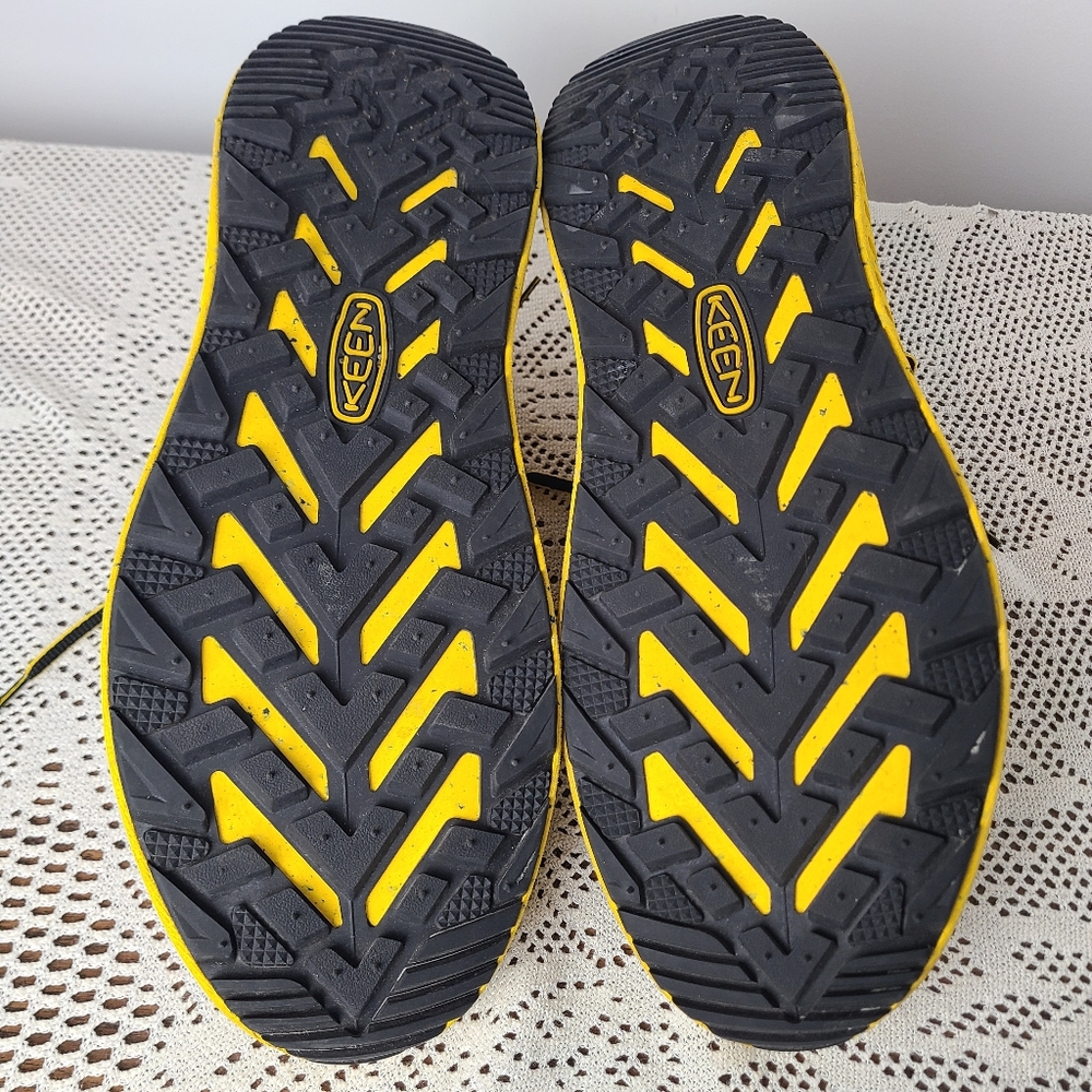 Keen WK400 Walking Sneakers Yellow Black 1027483 Size 14 Men's - Picture 11 of 11